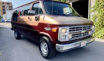 Chevrolet G20 Chevy VAN 1989