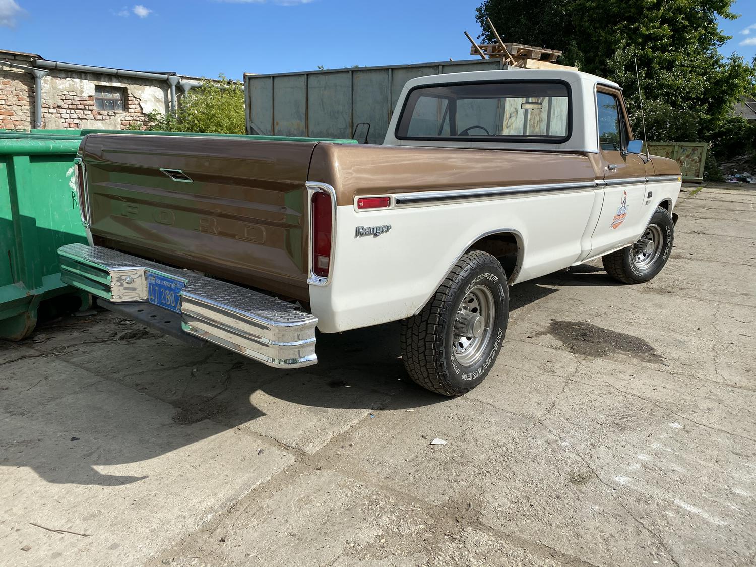 Ford F250 Ranger Camper Special 1975 Na Prodej Inzerat Bazar Amerik